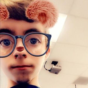 Meet your Posher, Caleb